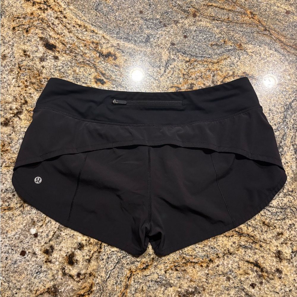 Lululemon Hotty Hot Short